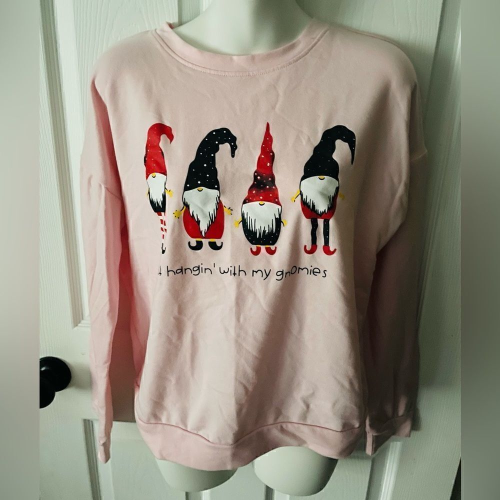 Women’s Shein pink Gnome crewneck sweatshirt size medium